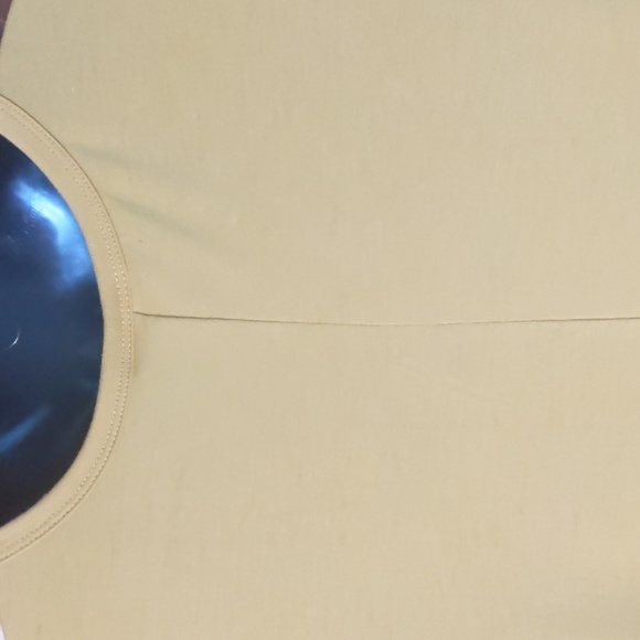 Lula Roe swing dress size S, mustard colour short sleeve front pocket ro… - Picture 3 of 9